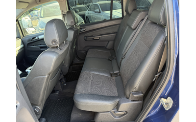 Opel Zafira 2.2 Бензин* 150к.с.* 2010г.* 6+1 Местен* Топ Състояние - автомобили, коли, обяви за нови и употребявани 8