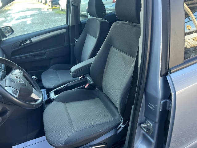 Opel Zafira 1.6 Turbo 150к.с. Facelift 7-местна - автомобили, коли, обяви за нови и употребявани 8