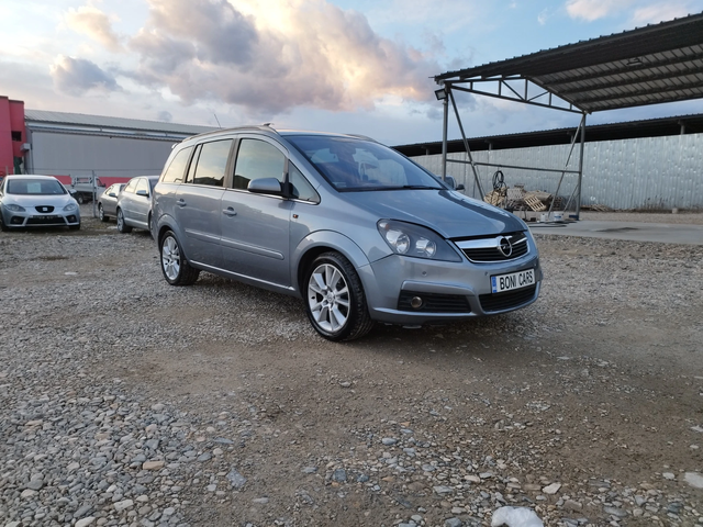 Opel Zafira 6+ 1 - автомобили, коли, обяви за нови и употребявани 6
