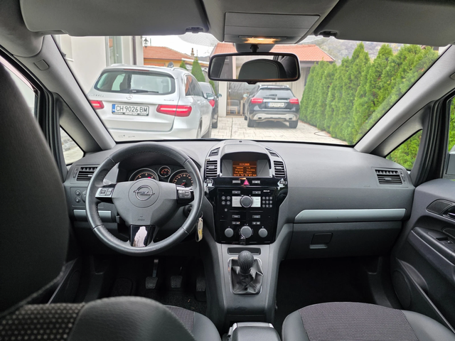 Opel Zafira 1.7 CTDI COSMO - автомобили, коли, обяви за нови и употребявани 9
