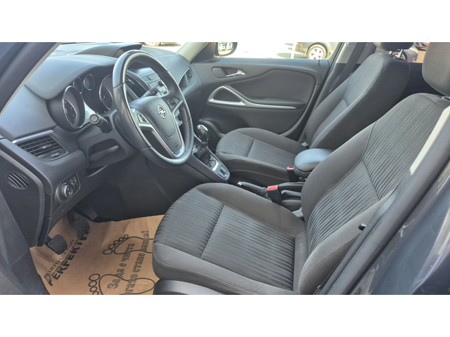 Opel Zafira 1.6 диз 136к.с. 7 места - автомобили, коли, обяви за нови и употребявани 11