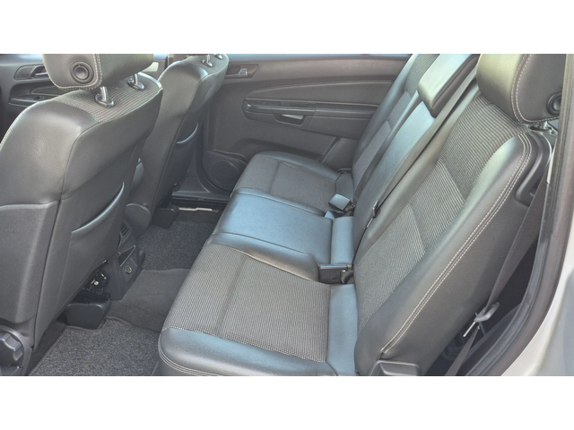 Opel Zafira 1.6турбо 150к.с  CNG - автомобили, коли, обяви за нови и употребявани 12