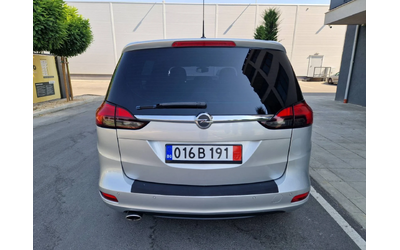 opel-zafira - 4
