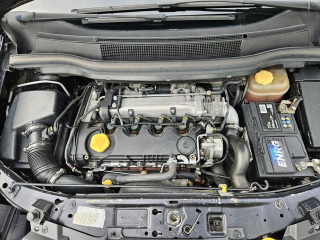 Opel Zafira 1.9CDTI-120кс= 7МЕСТА= АВТОМАТИК= KEYLESS - автомобили, коли, обяви за нови и употребявани 15