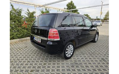 opel-zafira - 2