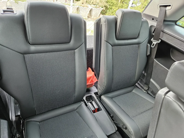 Opel Zafira 1.9CDTI-120кс= 7МЕСТА= АВТОМАТИК= KEYLESS - автомобили, коли, обяви за нови и употребявани 9