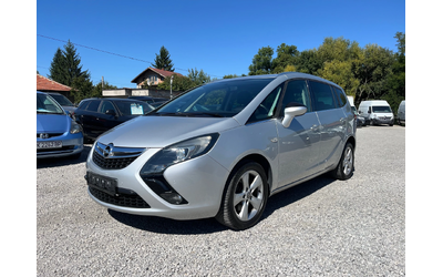opel-zafira - 0