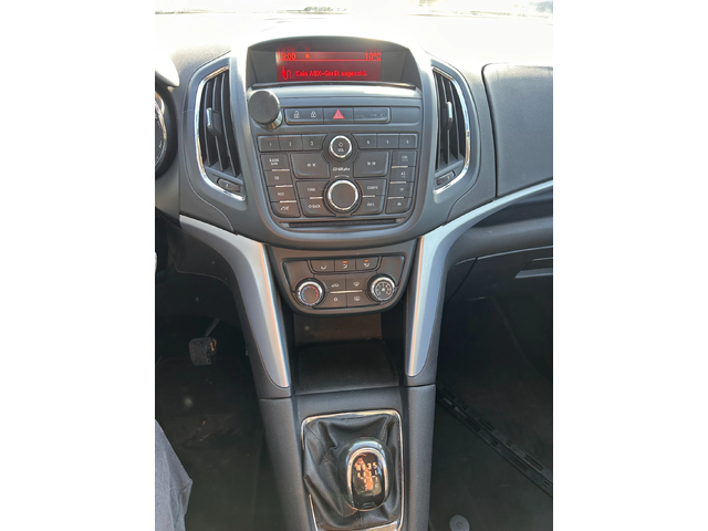 Opel Zafira 2.0CDTI 6+ 1 EURO 5 - автомобили, коли, обяви за нови и употребявани 11