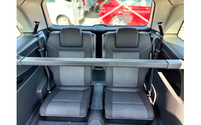 Opel Zafira - автомобили, коли, обяви за нови и употребявани 11