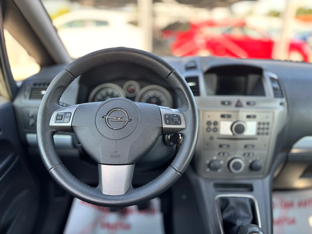 Opel Zafira - автомобили, коли, обяви за нови и употребявани 6