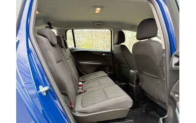 Opel Zafira АВТОПИЛОТ* ПОДГРЕВ* 6скорости* ПАРКТРОНИК* ТОП - автомобили, коли, обяви за нови и употребявани 10