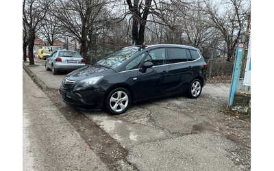 opel-zafira - 3