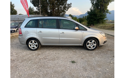opel-zafira - 3