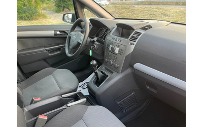 opel-zafira - 4