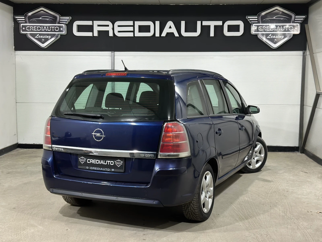 Opel Zafira 7 места - автомобили, коли, обяви за нови и употребявани 5