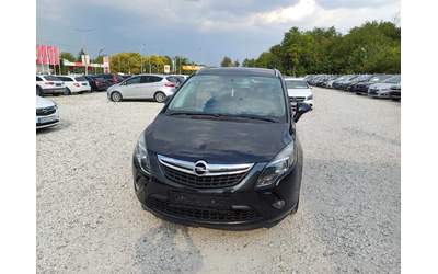 opel-zafira - 0