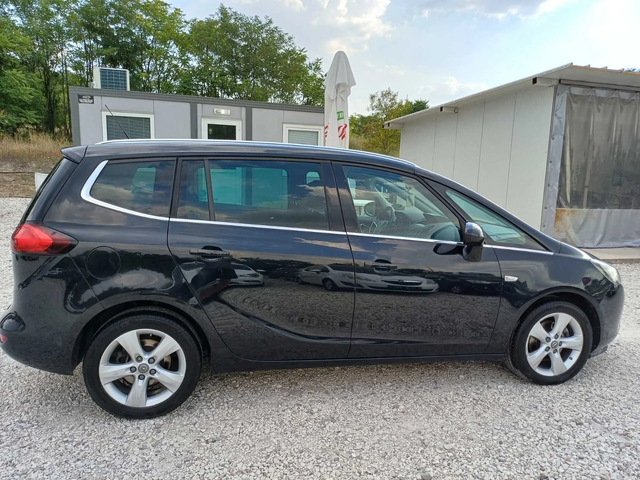 Opel Zafira 1.6i Turbo-EcoM* Navi* UNIKAT* - автомобили, коли, обяви за нови и употребявани 12