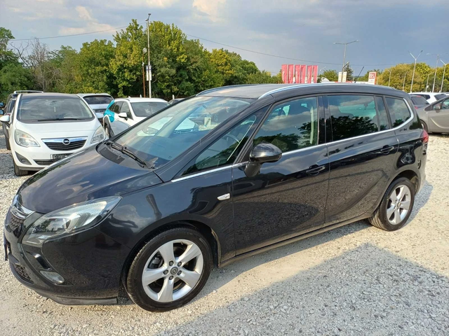Opel Zafira 1.6i Turbo-EcoM* Navi* UNIKAT* - автомобили, коли, обяви за нови и употребявани 1