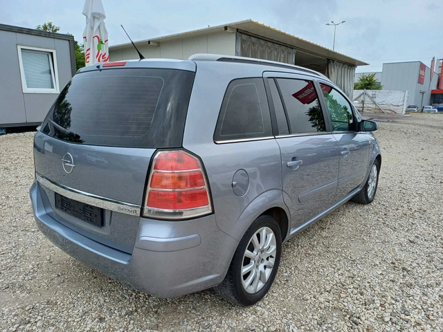 Opel Zafira 1.9cdti 120k.c * UNIKAT* - автомобили, коли, обяви за нови и употребявани 13