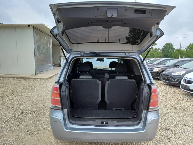 Opel Zafira 1.9cdti 120k.c * UNIKAT* - автомобили, коли, обяви за нови и употребявани 14