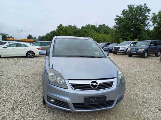 Opel Zafira 1.9cdti 120k.c * UNIKAT* - автомобили, коли, обяви за нови и употребявани 8