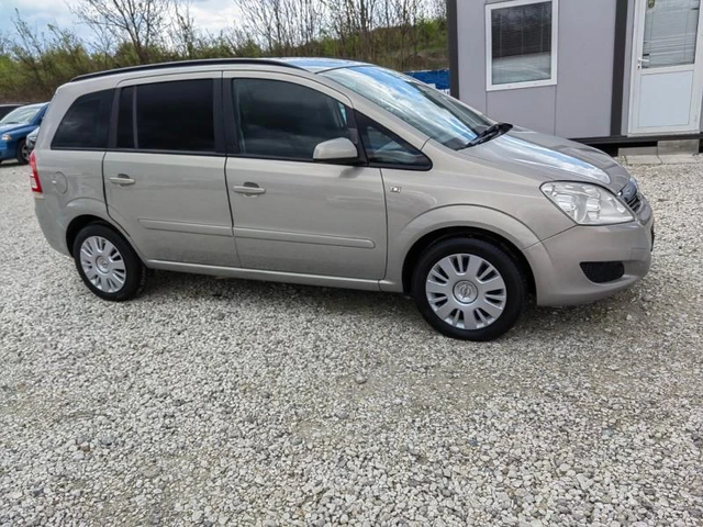 Opel Zafira 1.6i ECOMETAN* FACELIFT* UNIKAT* - автомобили, коли, обяви за нови и употребявани 12