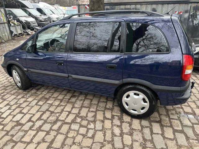 Opel Zafira - автомобили, коли, обяви за нови и употребявани 2