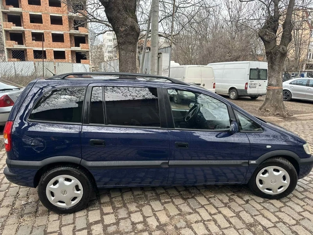Opel Zafira - автомобили, коли, обяви за нови и употребявани 3