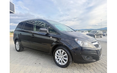 opel-zafira - 2