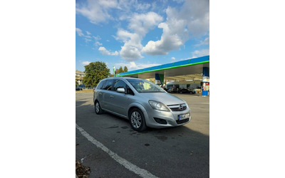 opel-zafira-b - 0