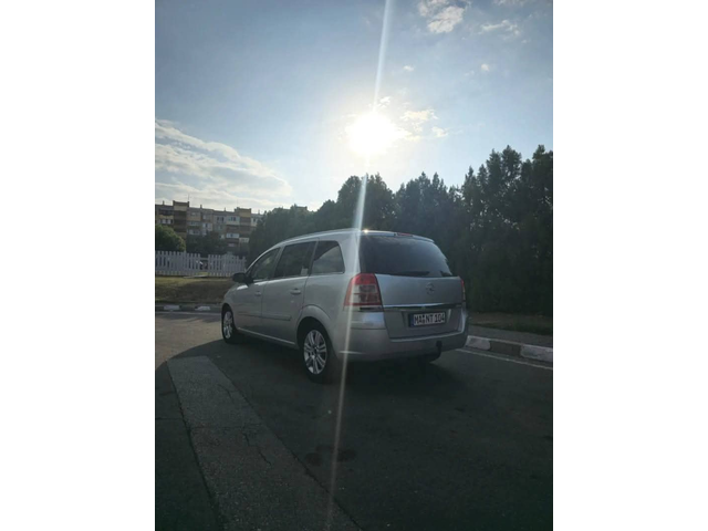 Opel Zafira B - автомобили, коли, обяви за нови и употребявани 4