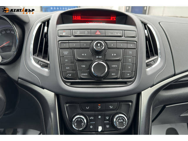 Opel Zafira Tourer 1.6i 150к.с. Газ.инжекцион - автомобили, коли, обяви за нови и употребявани 13