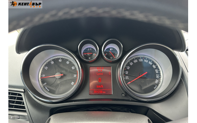 Opel Zafira Tourer 1.6i 150к.с. Газ.инжекцион - автомобили, коли, обяви за нови и употребявани 15