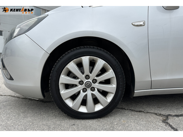 Opel Zafira Tourer 1.6i 150к.с. Газ.инжекцион - автомобили, коли, обяви за нови и употребявани 7