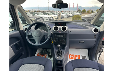 Peugeot 1007 - автомобили, коли, обяви за нови и употребявани 9