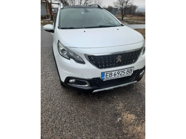 Peugeot 2008 1.2 PUR TECH - автомобили, коли, обяви за нови и употребявани 1