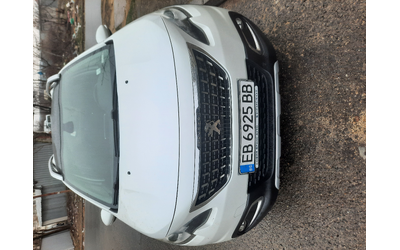 peugeot-2008-1-2-pur-tech - 5