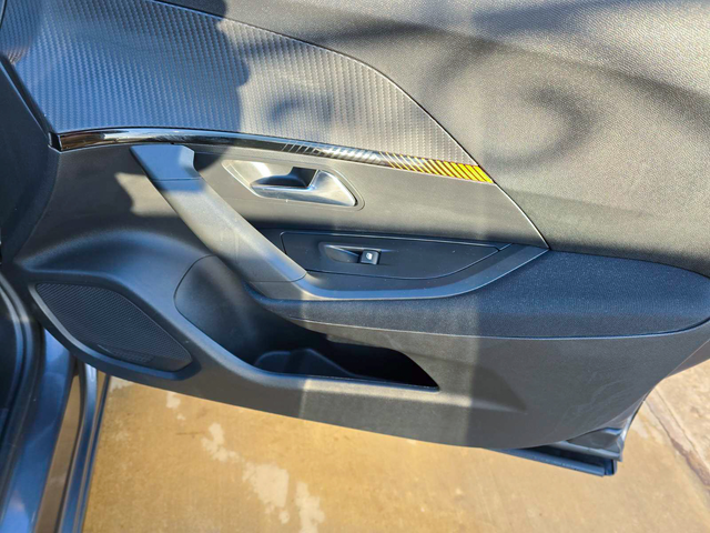 Peugeot 2008 1.2 PureTech Automatic - автомобили, коли, обяви за нови и употребявани 10