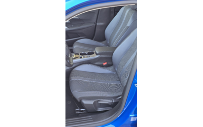 Peugeot 2008 1.5 *BlueHDI* * EAT8* * Allure* - автомобили, коли, обяви за нови и употребявани 15