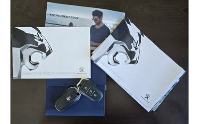 Peugeot 2008 1.5 *BlueHDI* * EAT8* * Allure* - автомобили, коли, обяви за нови и употребявани 16