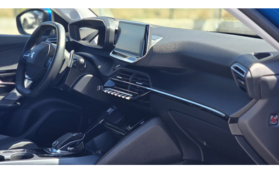 Peugeot 2008 1.5 *BlueHDI* * EAT8* * Allure* - автомобили, коли, обяви за нови и употребявани 9