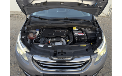 Peugeot 2008 1.6 BlueHD (120 кс) start&stop STT - автомобили, коли, обяви за нови и употребявани 15