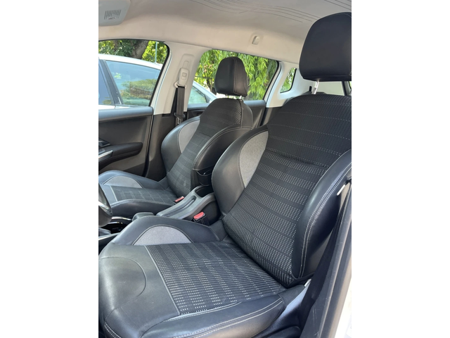 Peugeot 2008 1.6 EHDI - автомобили, коли, обяви за нови и употребявани 5