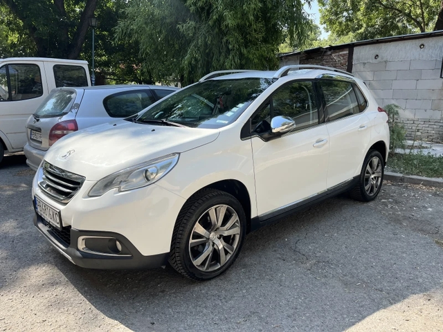 Peugeot 2008 1.6 EHDI - автомобили, коли, обяви за нови и употребявани 8