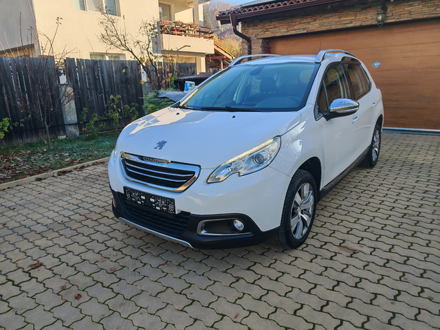 Peugeot 2008 1.6е-HDI ALLURE-навигация, кожа - автомобили, коли, обяви за нови и употребявани 0