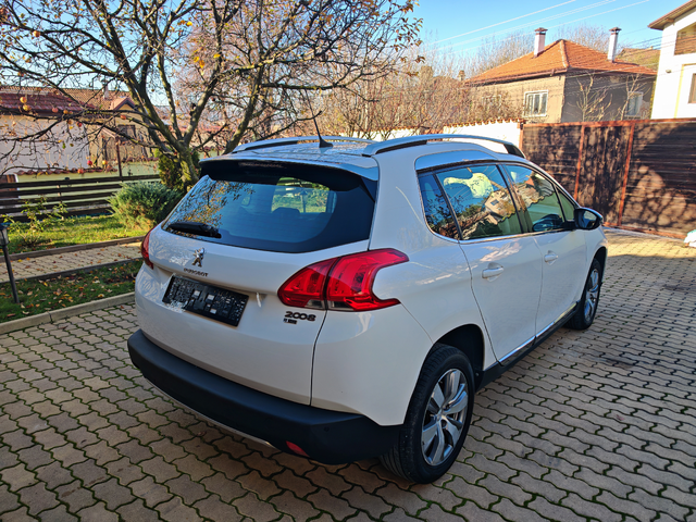 Peugeot 2008 1.6е-HDI ALLURE-навигация, кожа - автомобили, коли, обяви за нови и употребявани 3