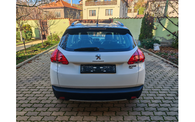 peugeot-2008-1-6e-hdi-allure-navigatsiya-kozha - 4