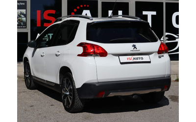 Peugeot 2008 1.6HDI - автомобили, коли, обяви за нови и употребявани 3