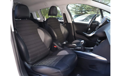 Peugeot 2008 1.6HDI - автомобили, коли, обяви за нови и употребявани 8