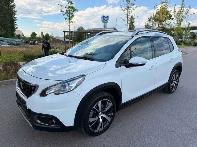 Peugeot 2008 * 1.5HDI* 120hp* NAVI* CAMERA* - автомобили, коли, обяви за нови и употребявани 0